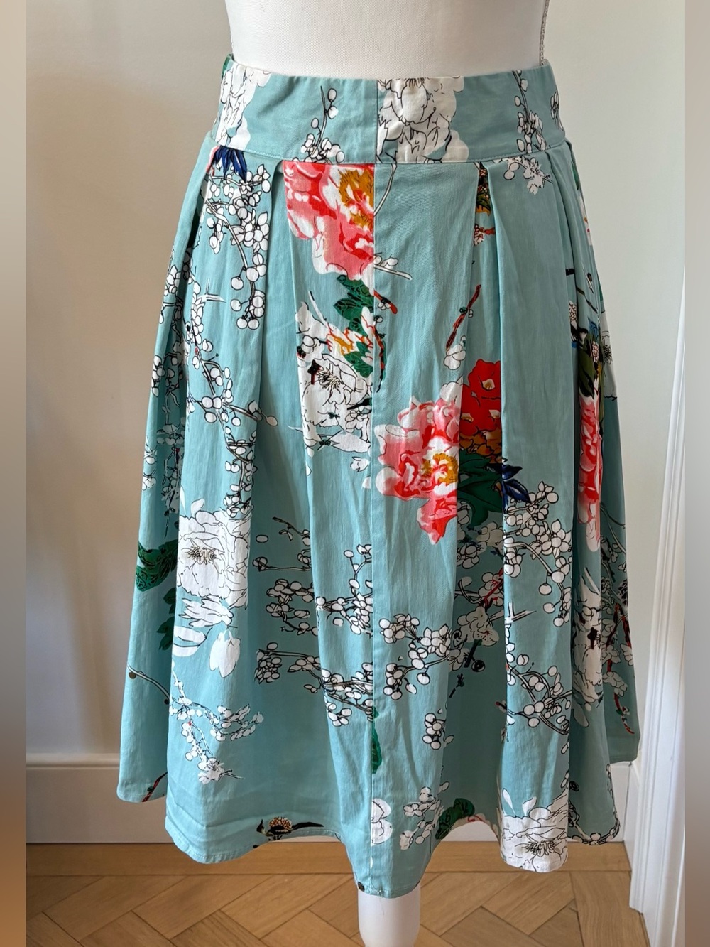 Vintage Floral Skirt, Pleated, Midi, Aqua, Size Small, Garden Summer Party